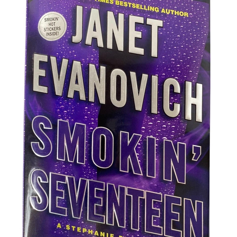 Janet Evanovich Smokin’ Seventeen A Stephanie Plum Novel